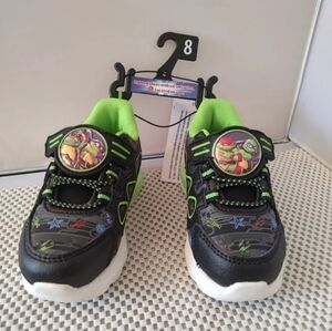 Boys Toddler Size 8 Shoes NWT